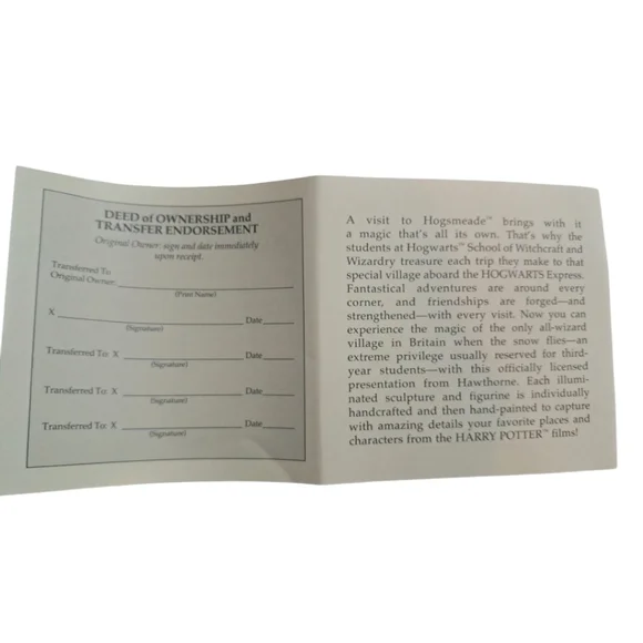 Harry Potter Village Collection Hogs Head Inn & Sleigh - Picture 6 of 6